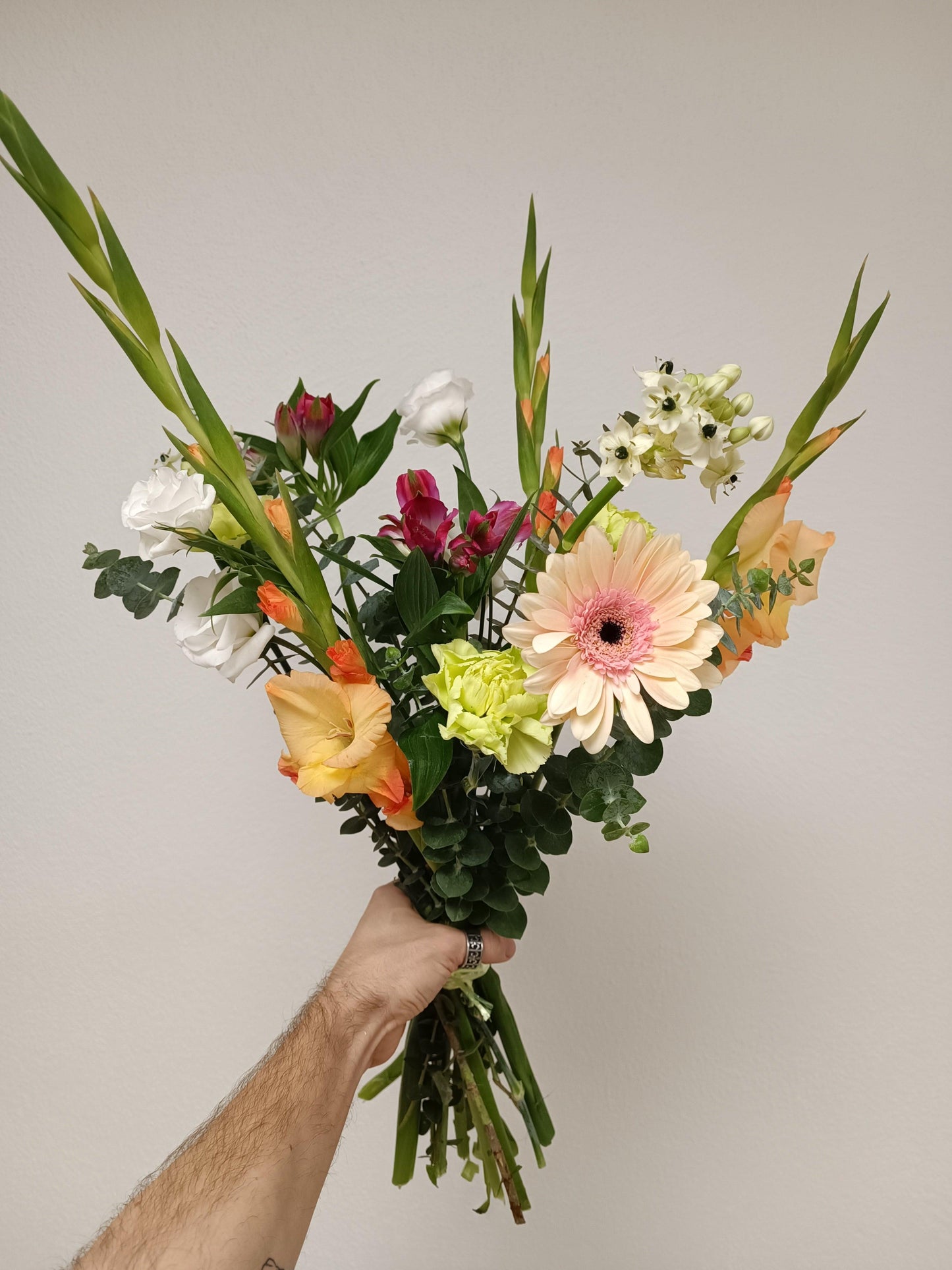 FLOWER SUBSCRIPTION FOR 6 MONTHS - FLORALBROSTUDIO