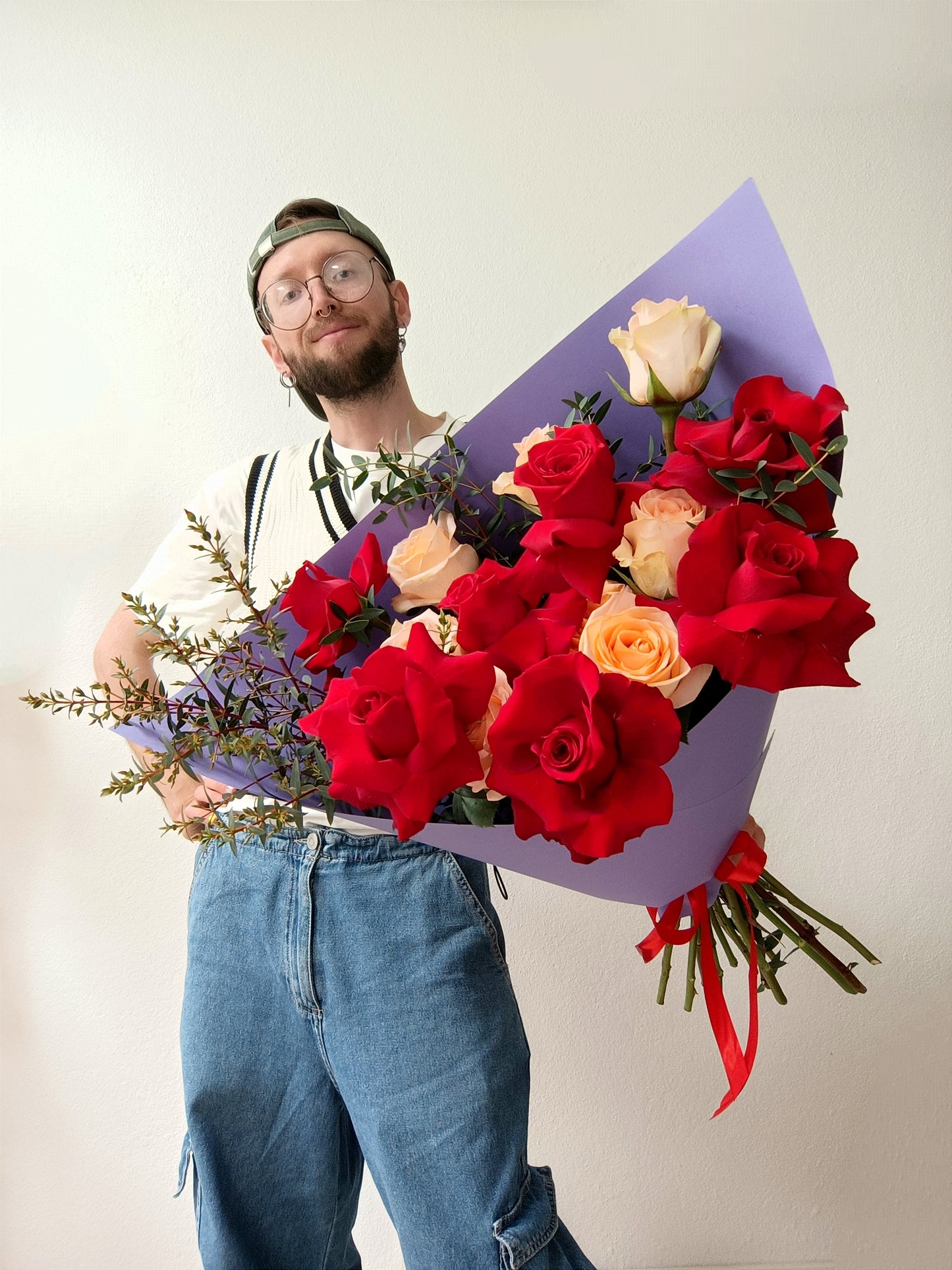 MONO OF RED & PEACH ROSES